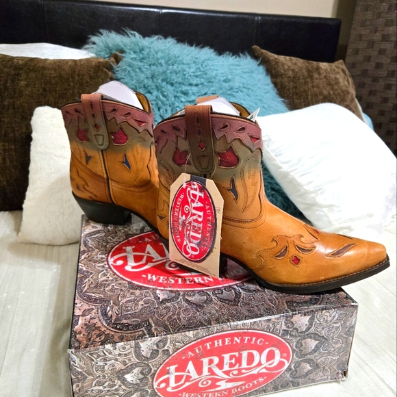 Laredo Shoes - Laredo Tan Western Boots with Red and Brown Accents Brand New In Box.